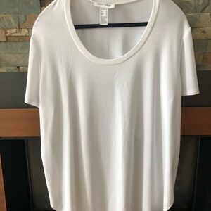 NWOT Joseph Ribkoff Classic White Short Sleeve Top tried on once but not worn